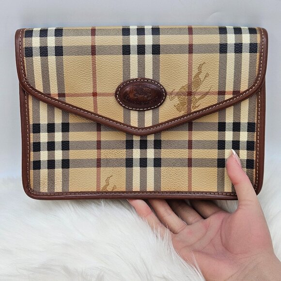 Burberry Brown Leather clutch - Picture 1 of 17